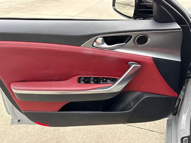2022 Kia Stinger GT1