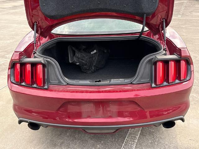 2017 Ford Mustang V6
