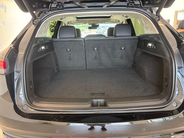 2022 Buick Envision FWD Essence