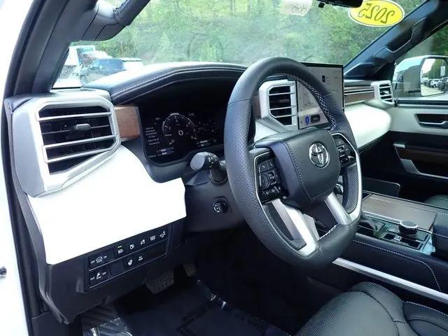 2025 Toyota Sequoia Capstone
