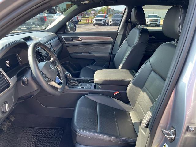2022 Volkswagen Atlas Cross Sport 2.0T SE w/Technology