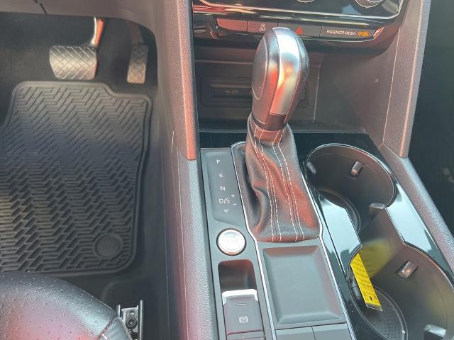 2022 Volkswagen Atlas Cross Sport 2.0T SE w/Technology