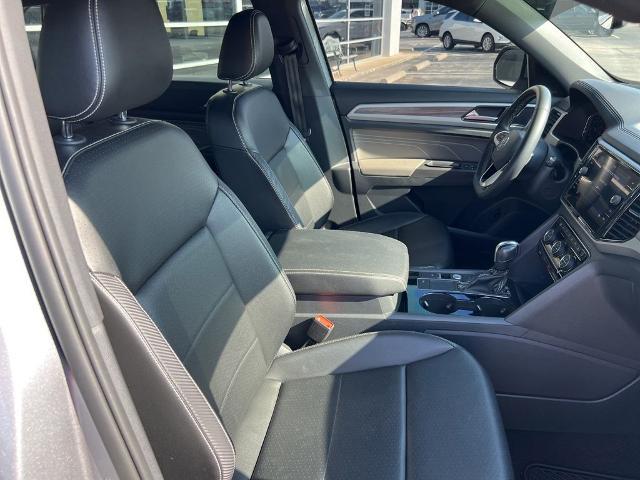 2022 Volkswagen Atlas Cross Sport 2.0T SE w/Technology