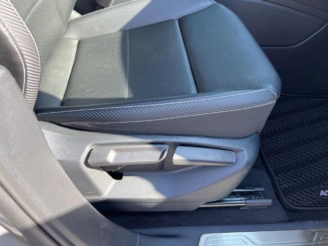 2022 Volkswagen Atlas Cross Sport 2.0T SE w/Technology