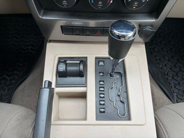 2009 Jeep Liberty Sport