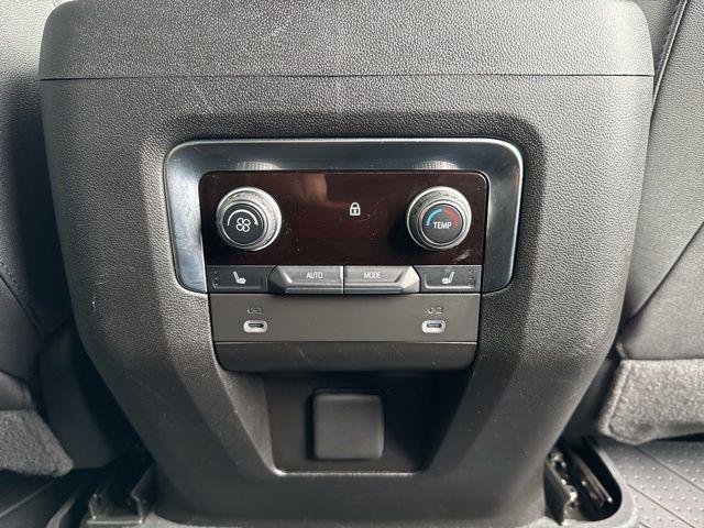2022 Chevrolet Tahoe 4WD RST