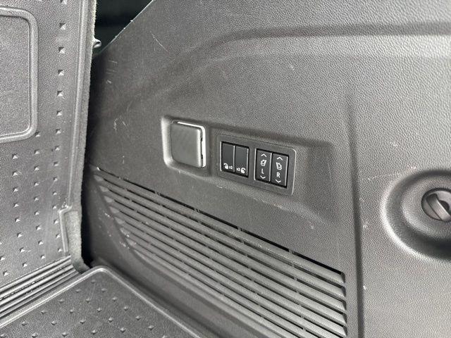2022 Chevrolet Tahoe 4WD RST