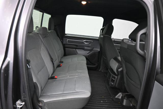 2022 Ram 1500 Big Horn Crew Cab 4x4 5'7" Box