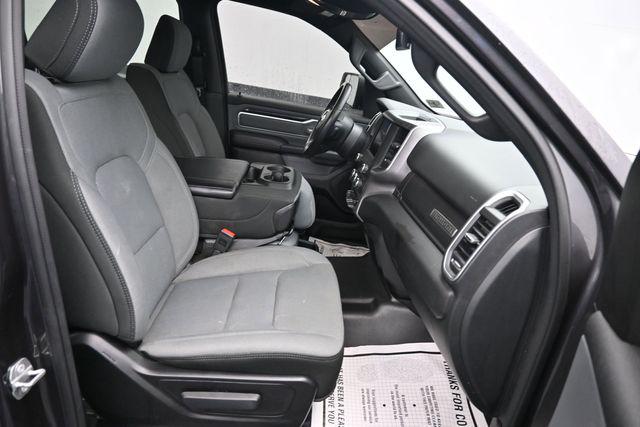 2022 Ram 1500 Big Horn Crew Cab 4x4 5'7" Box