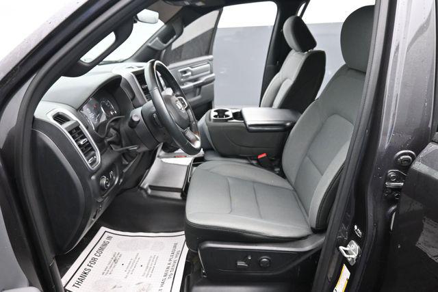 2022 Ram 1500 Big Horn Crew Cab 4x4 5'7" Box
