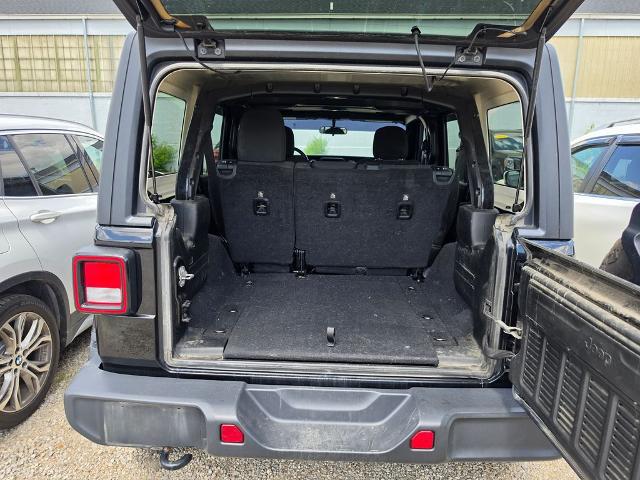 2018 Jeep Wrangler Unlimited Sahara 4x4