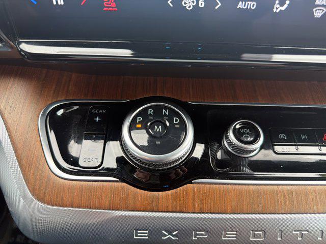 2025 Ford Expedition King Ranch MAX