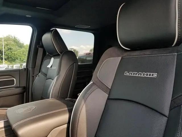 2026 Ram 3500 Laramie Mega Cab 4x4 64 Box