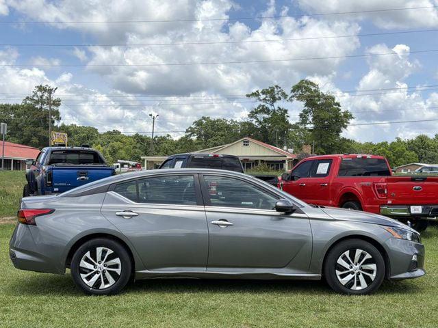 2022 Nissan Altima S FWD