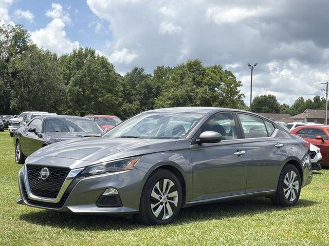 2022 Nissan Altima S FWD