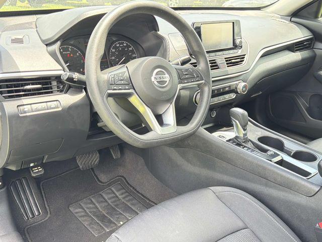 2022 Nissan Altima S FWD
