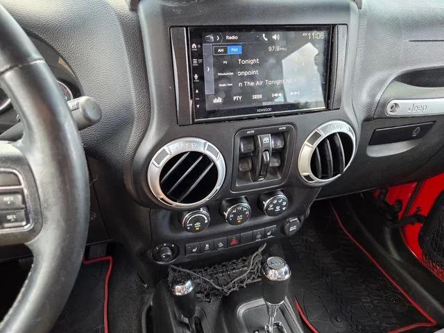 2015 Jeep Wrangler Unlimited Sahara