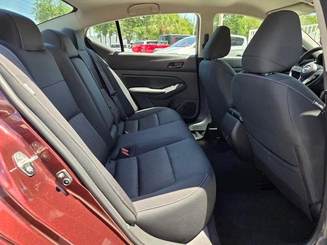 2024 Nissan Altima SV FWD
