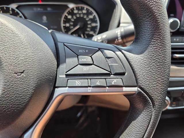 2024 Nissan Altima SV FWD
