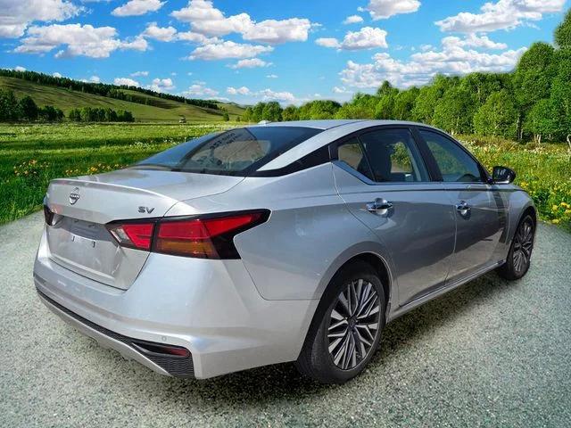 2024 Nissan Altima SV FWD