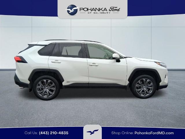 2022 Toyota RAV4 Hybrid XLE Premium