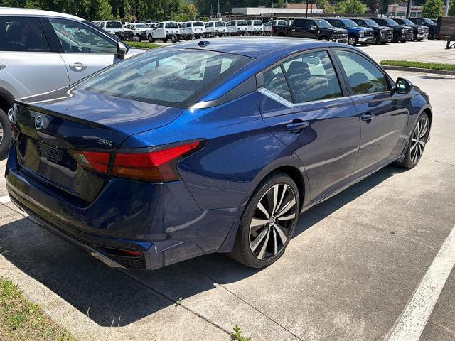 2022 Nissan Altima SR FWD