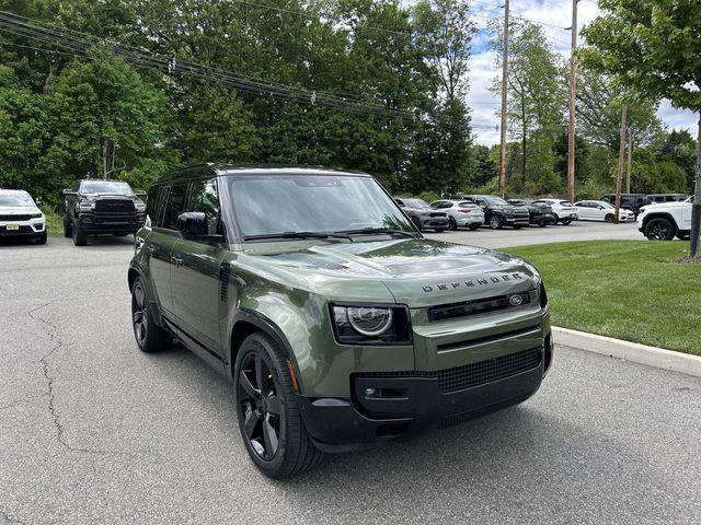 2026 Land Rover Defender P400 X-Dynamic SE
