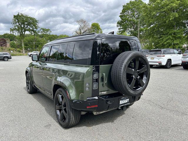 2026 Land Rover Defender P400 X-Dynamic SE