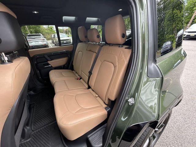 2026 Land Rover Defender P400 X-Dynamic SE