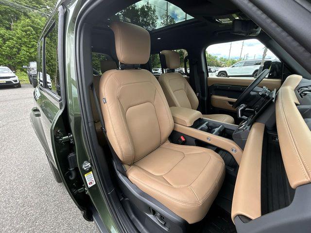 2026 Land Rover Defender P400 X-Dynamic SE