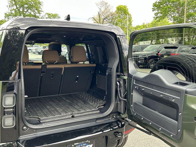 2026 Land Rover Defender P400 X-Dynamic SE