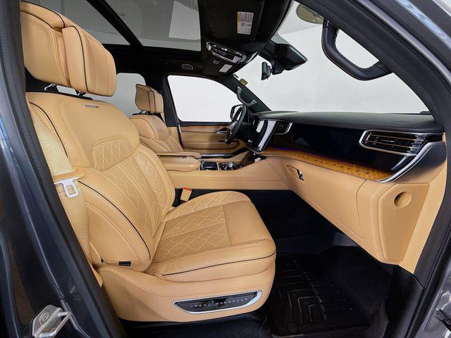 2024 Jeep Grand Wagoneer L Series III 4x4