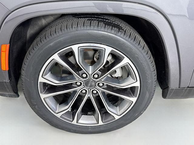 2024 Jeep Grand Wagoneer L Series III 4x4