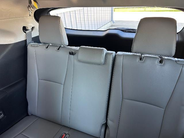 2024 Toyota Highlander Hybrid XLE