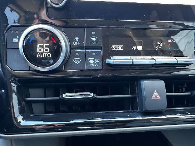 2024 Toyota Highlander Hybrid XLE