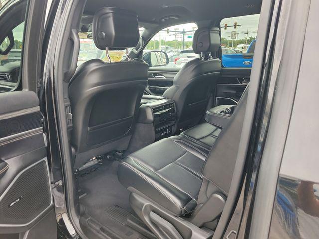 2024 Jeep Wagoneer Series II 4x2
