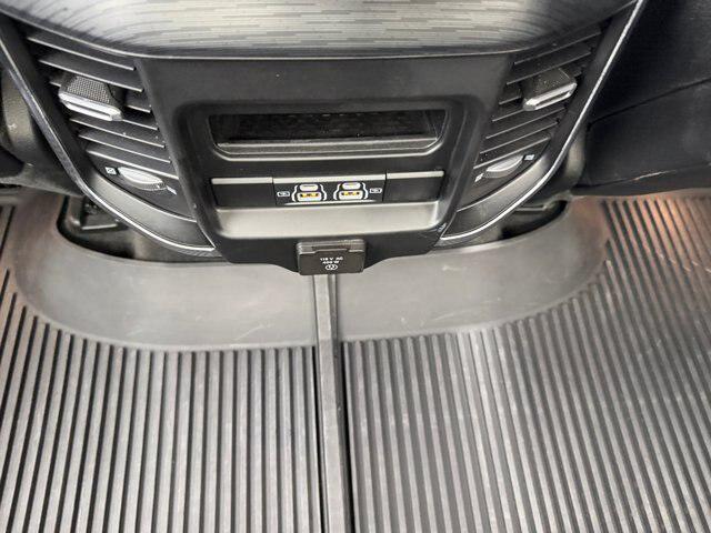 2023 Ram 1500 Laramie Crew Cab 4x4 5'7" Box