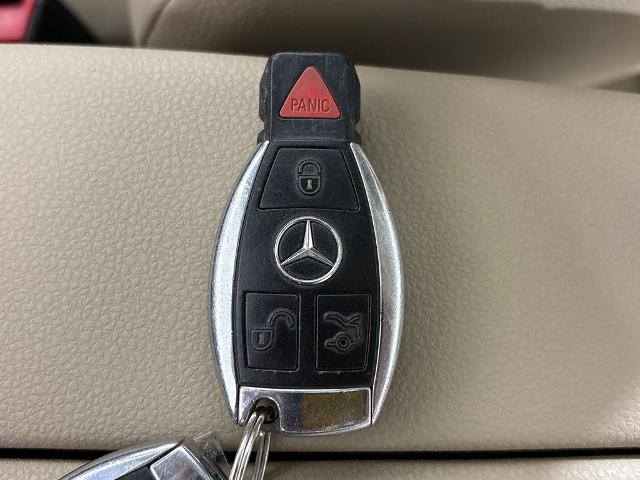2012 Mercedes-Benz C-CLASS C 300 C 300 4MATIC