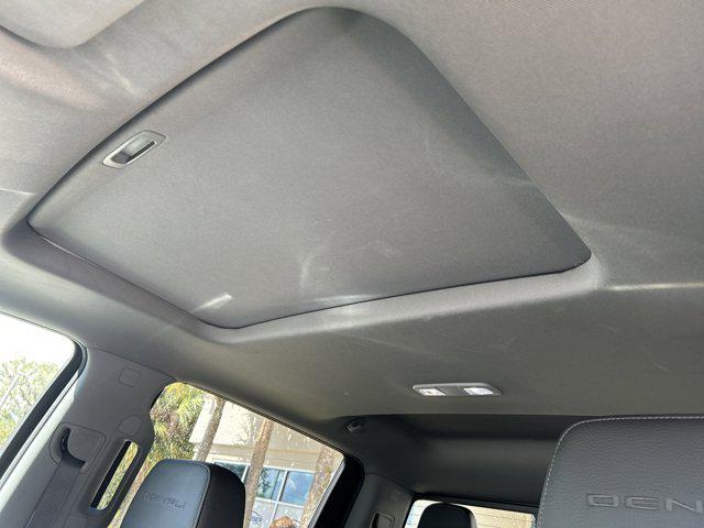 2021 GMC Sierra 2500HD 4WD Crew Cab Long Bed Denali