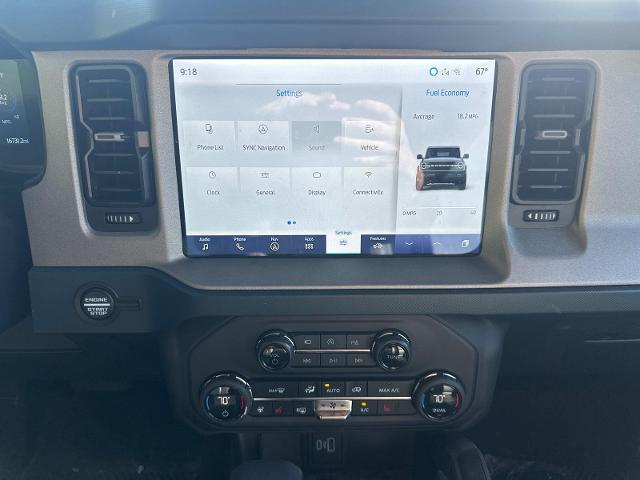 2024 Ford Bronco Outer Banks