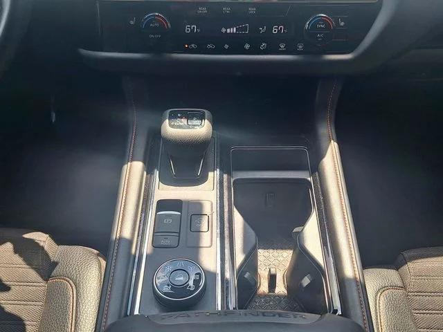 2024 Nissan Pathfinder Rock Creek 4WD