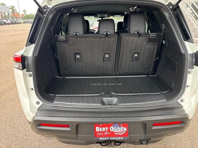 2024 Nissan Pathfinder Rock Creek 4WD