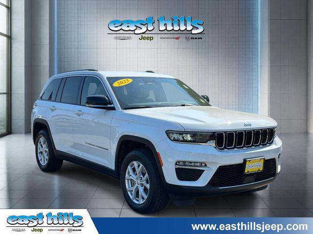 2023 Jeep Grand Cherokee Limited 4x4 for sale in Greenvale, NY