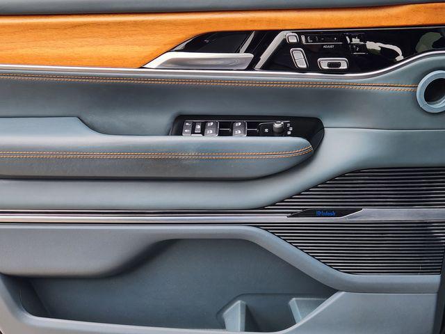 2022 Jeep Grand Wagoneer Series III 4x4
