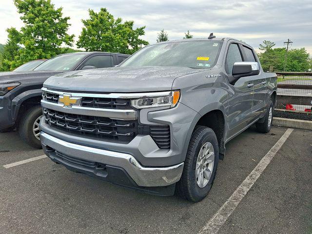2025 Chevrolet Silverado 1500 4WD Crew Cab Standard Bed LT