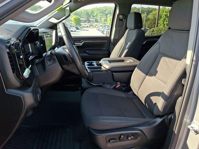 2025 Chevrolet Silverado 1500 4WD Crew Cab Standard Bed LT