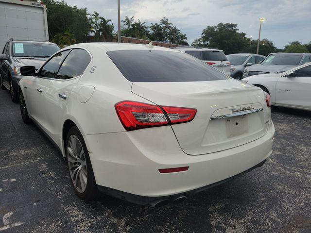 2015 Maserati Ghibli Base