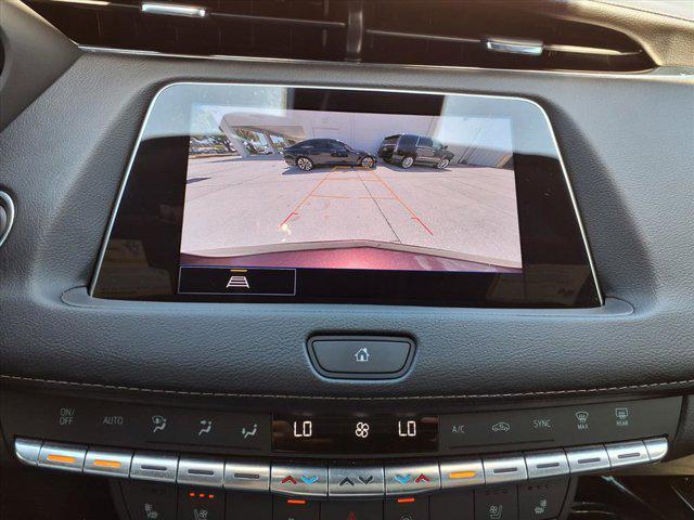 2023 Cadillac XT4 FWD Premium Luxury