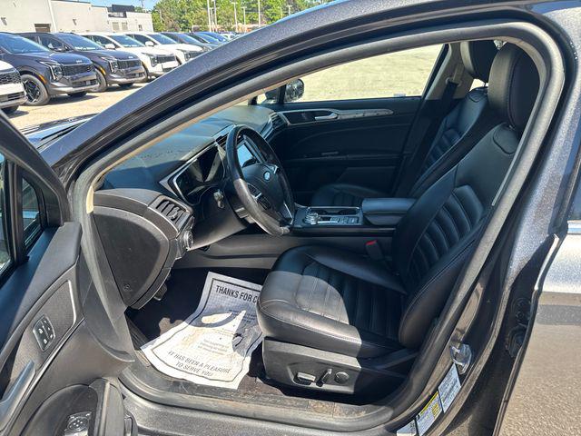 2020 Ford Fusion SEL