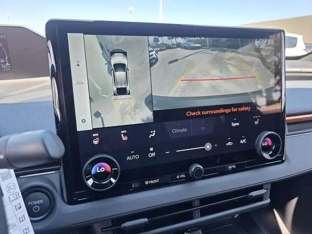 2026 Subaru Uncharted Sport